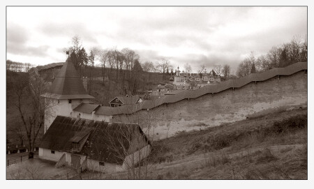 Монастыри России [6]. Псково-печерский монастырь.