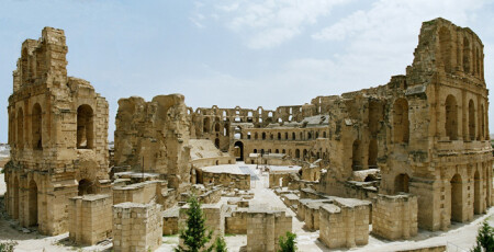 3-й по величине в мире колизей (Тунис)