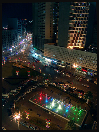 Nasser Square, ночь