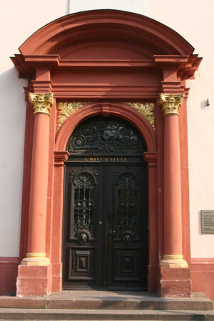 &quot;Их университеты&quot;