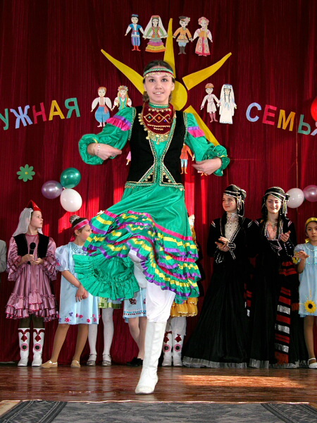 Национальный танец