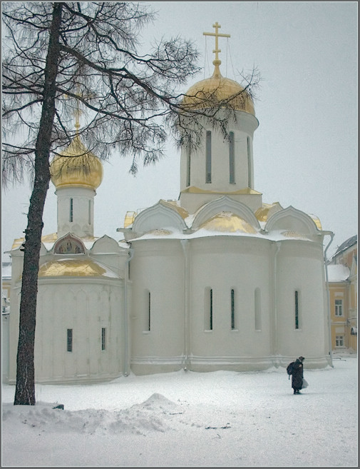 Вечером в Лавре...