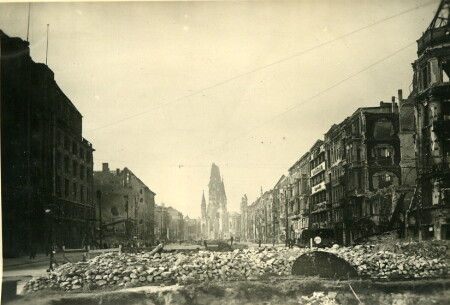 Берлин 1945