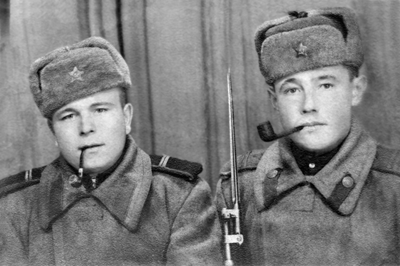 Два бойца &quot;К 60-и летию Победы&quot;