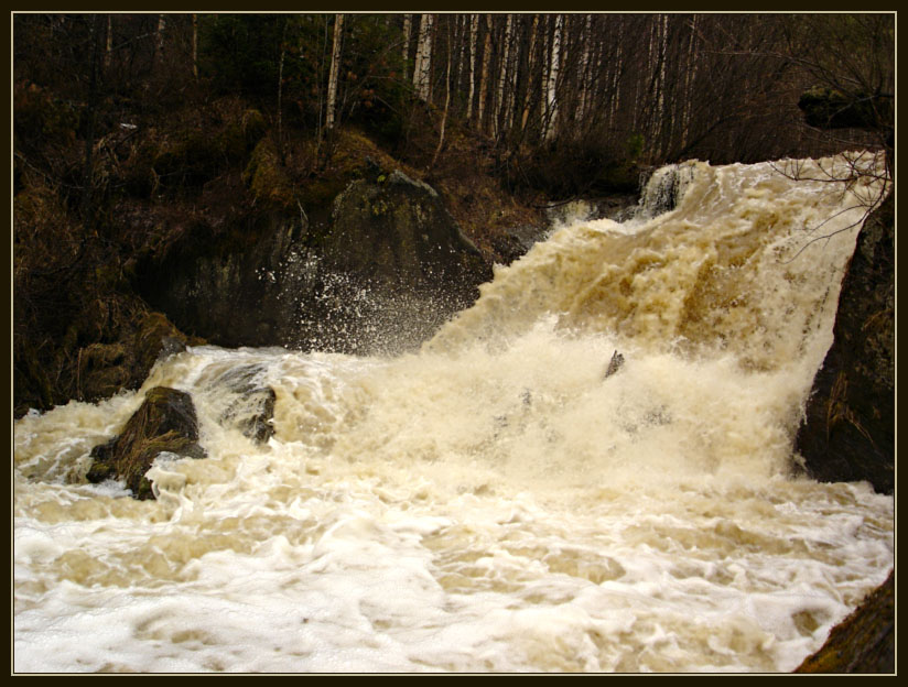 Водопад.