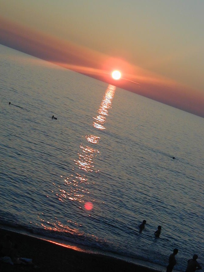 Море