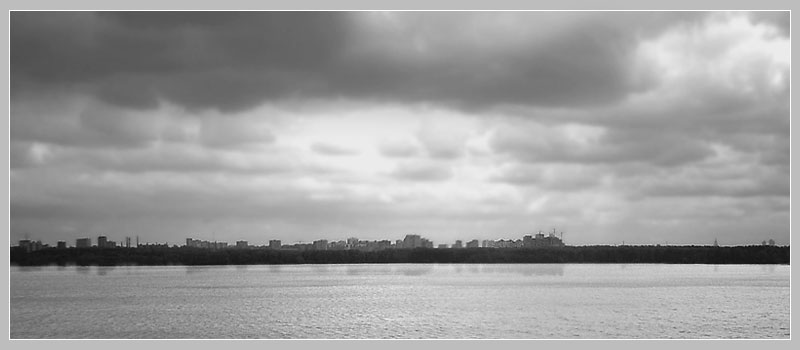 Город