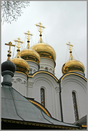 Золотые купола.