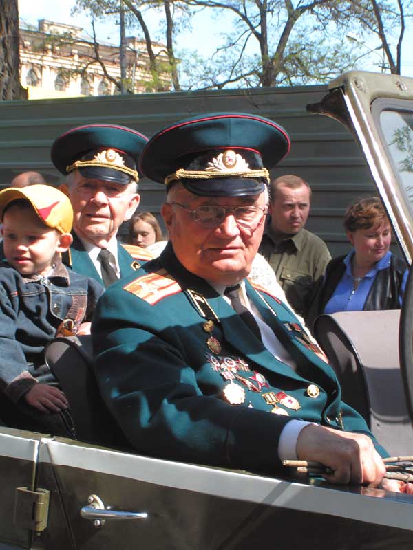 Экипаж машины боевой