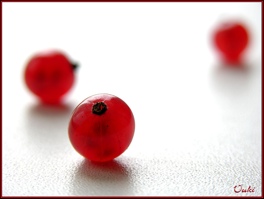 Billiard spheres 