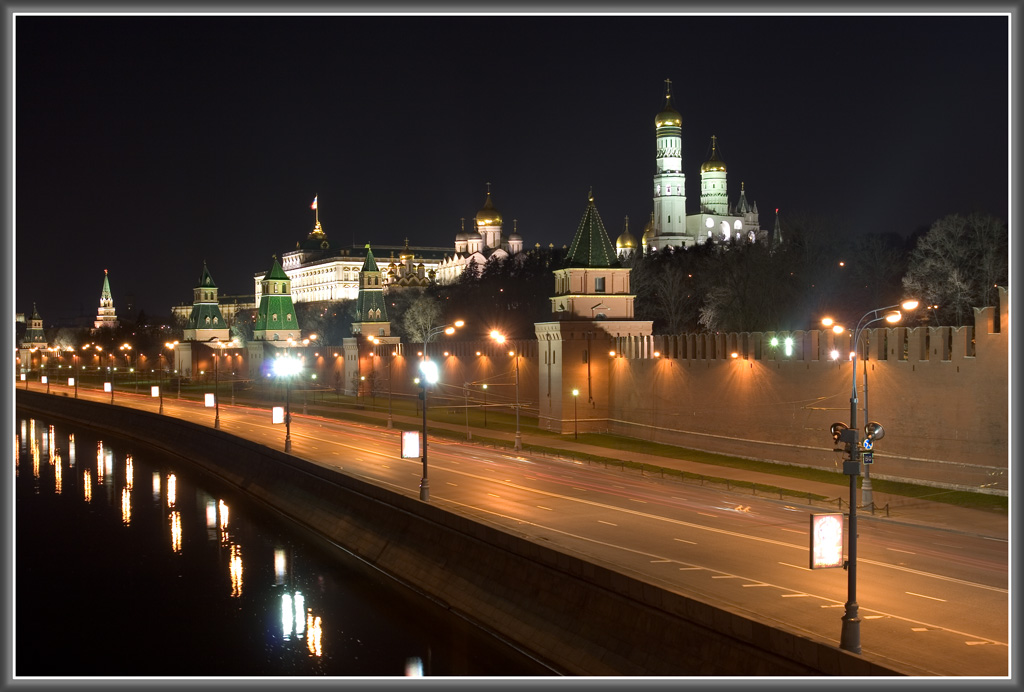 Московский Кремль(Набережная)