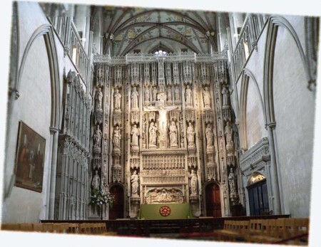 Собор В готическом стиле