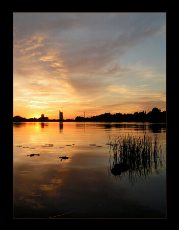 Дело подходило к закату.