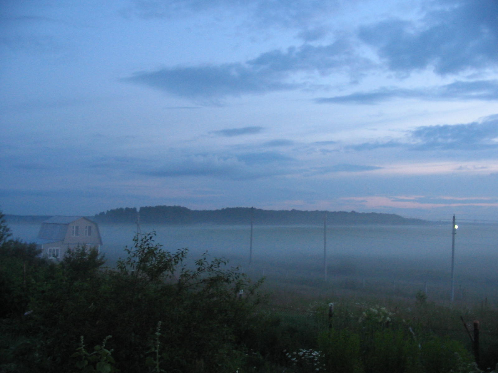 вечерело