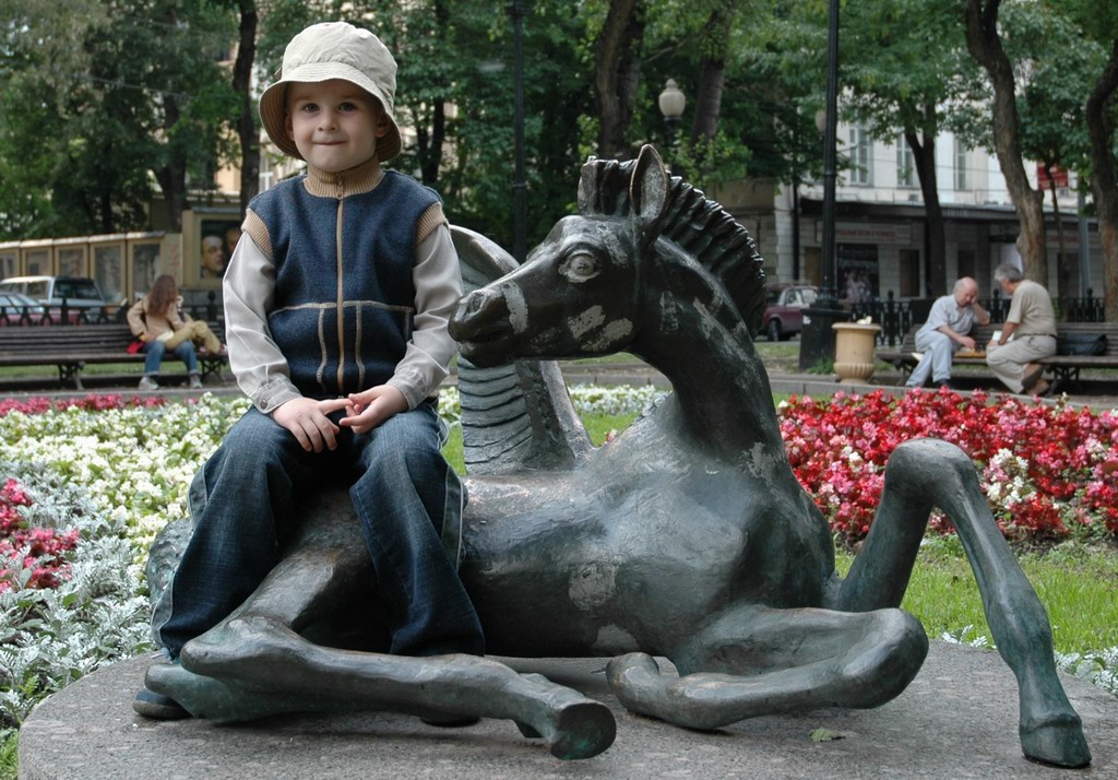 Мальчик и пегас