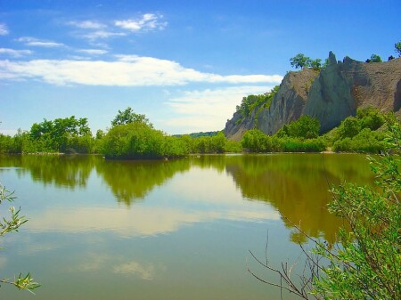 Cliff