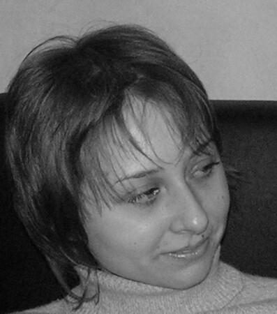 заинтересованность с полуулыбкой