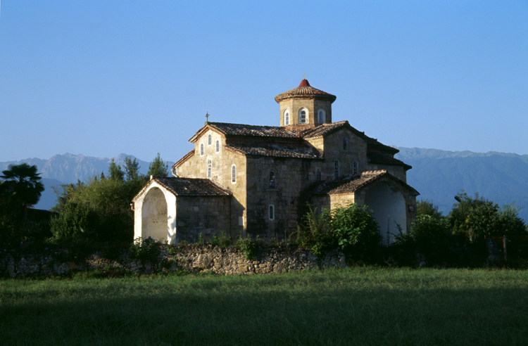 Старая церковь.