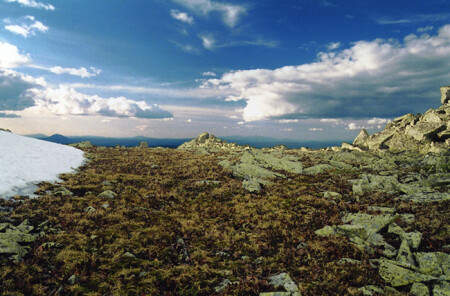 Практически луна, только с облаками
