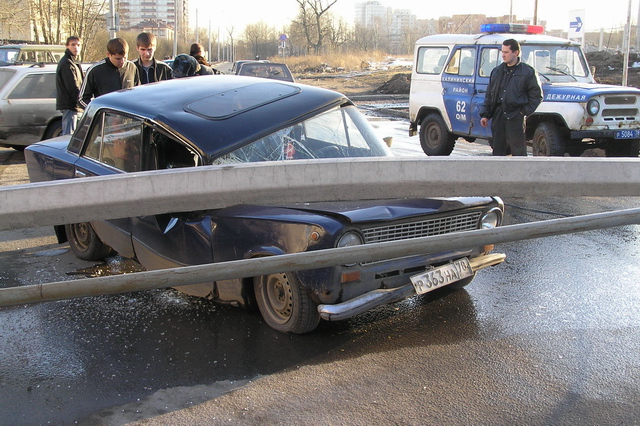 Приехал.