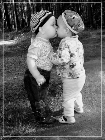 Первый поцелуй