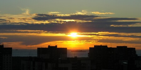 Закат в городе