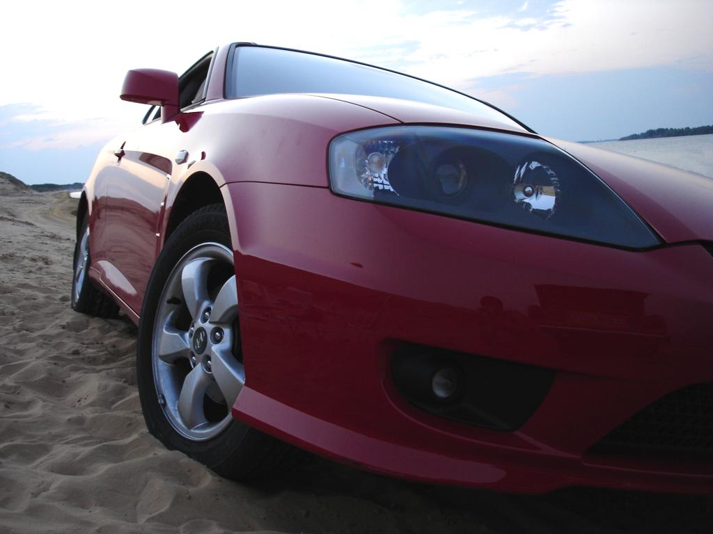 Hyundai Coupe