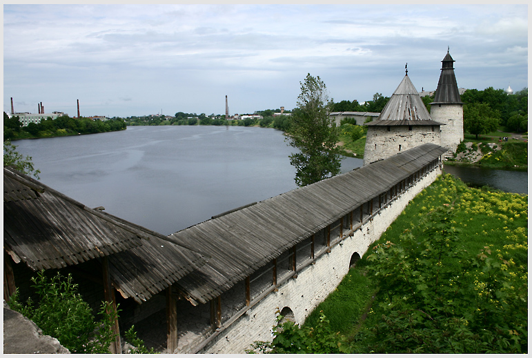 Вид на реку ВЕЛИКАЯ