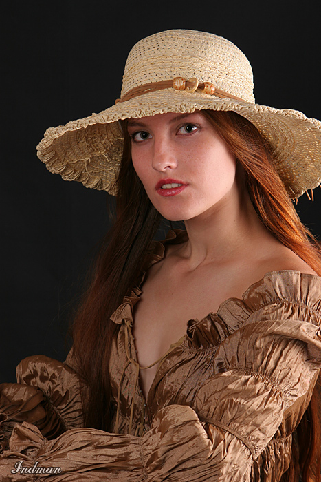 ...lady in hat...