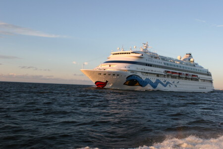 Веселенький кораблик 