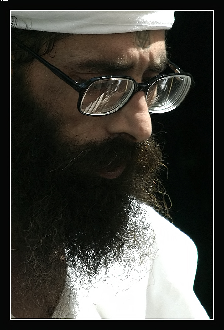 *******
