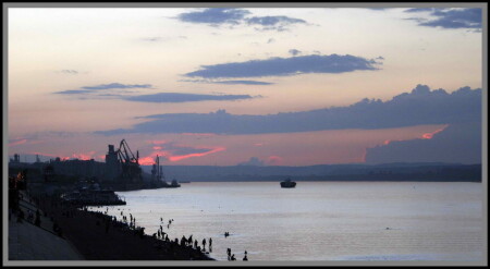 Закат на Амуре