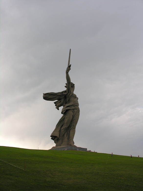 Родина-Мать зовёт!