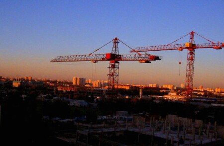 лето, бесконечное строительство