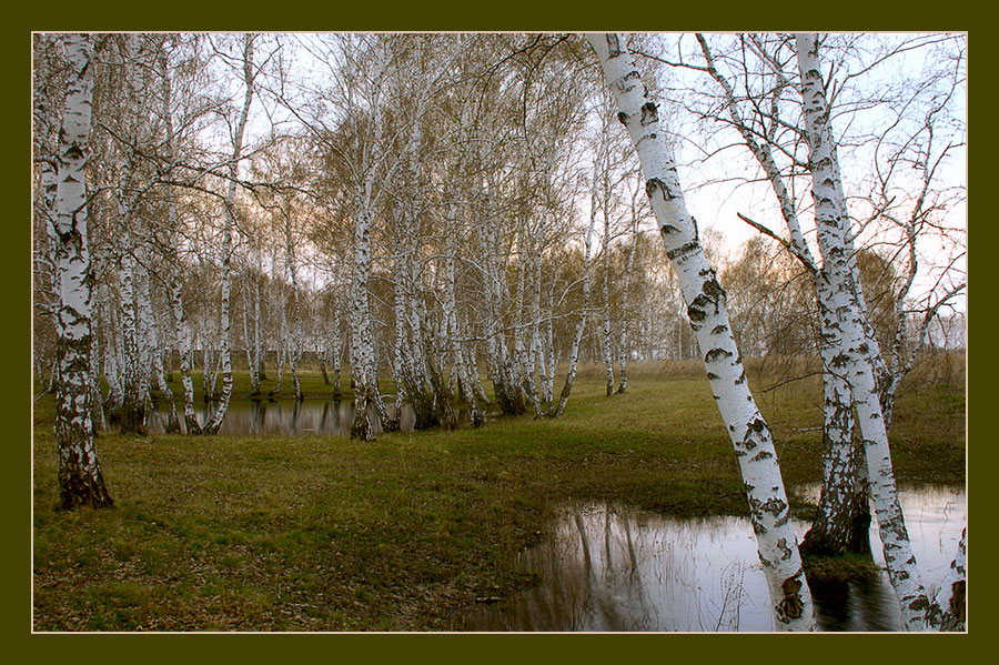 Апрель