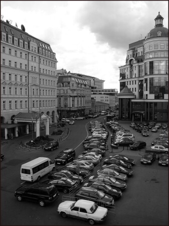 город