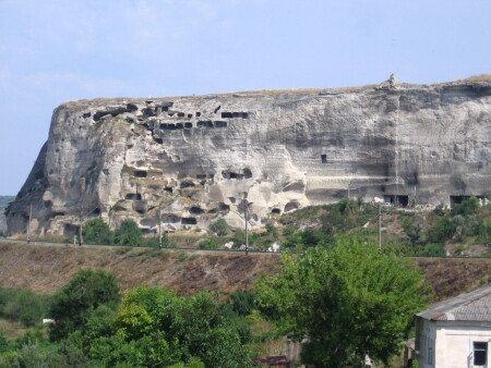 Типа Пещерный город