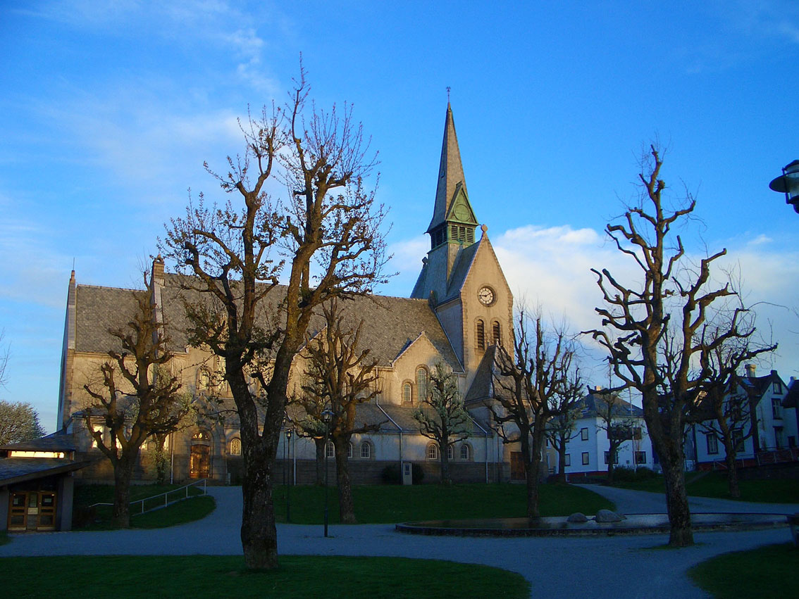 Stavanger, собор Святого Петра