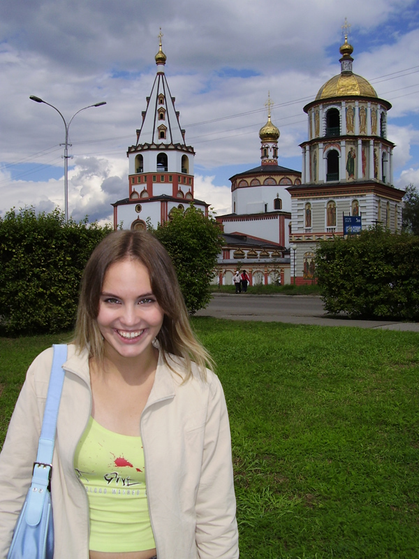 Какой смешной фотограф -:)