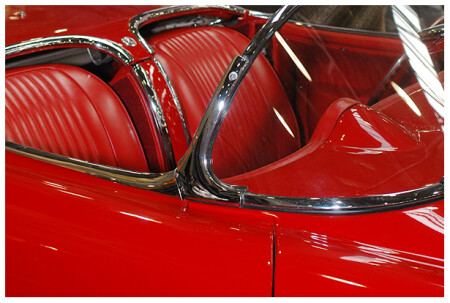 RED CAR