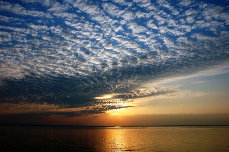 Закат на Рыбинском