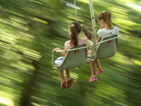 Куда уходит детство?