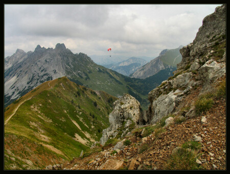 Красный парашют
