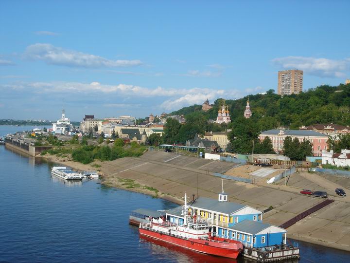 Нижний с моста
