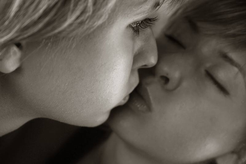 Kiss