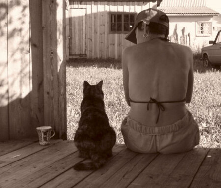 Человек и кошка