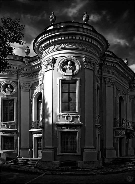 Кусково • III