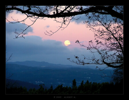 Восход луны