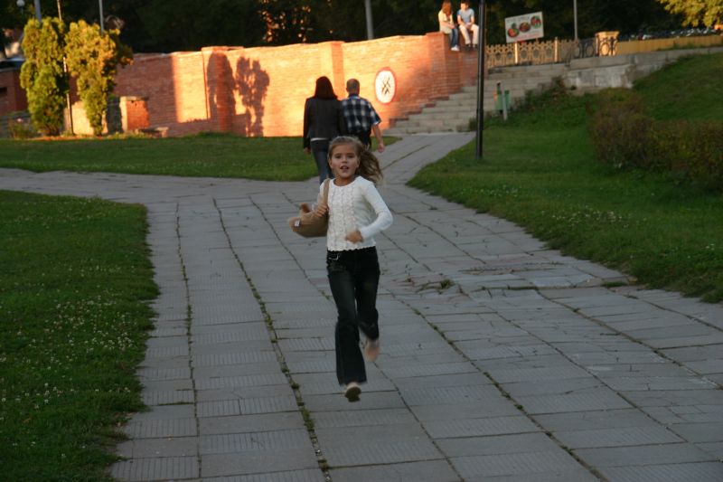 бегом к маме