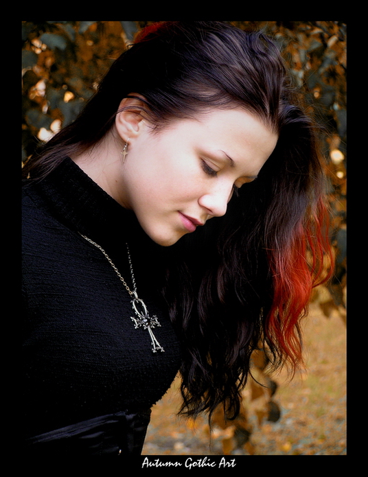 Autumn Gothic Portret